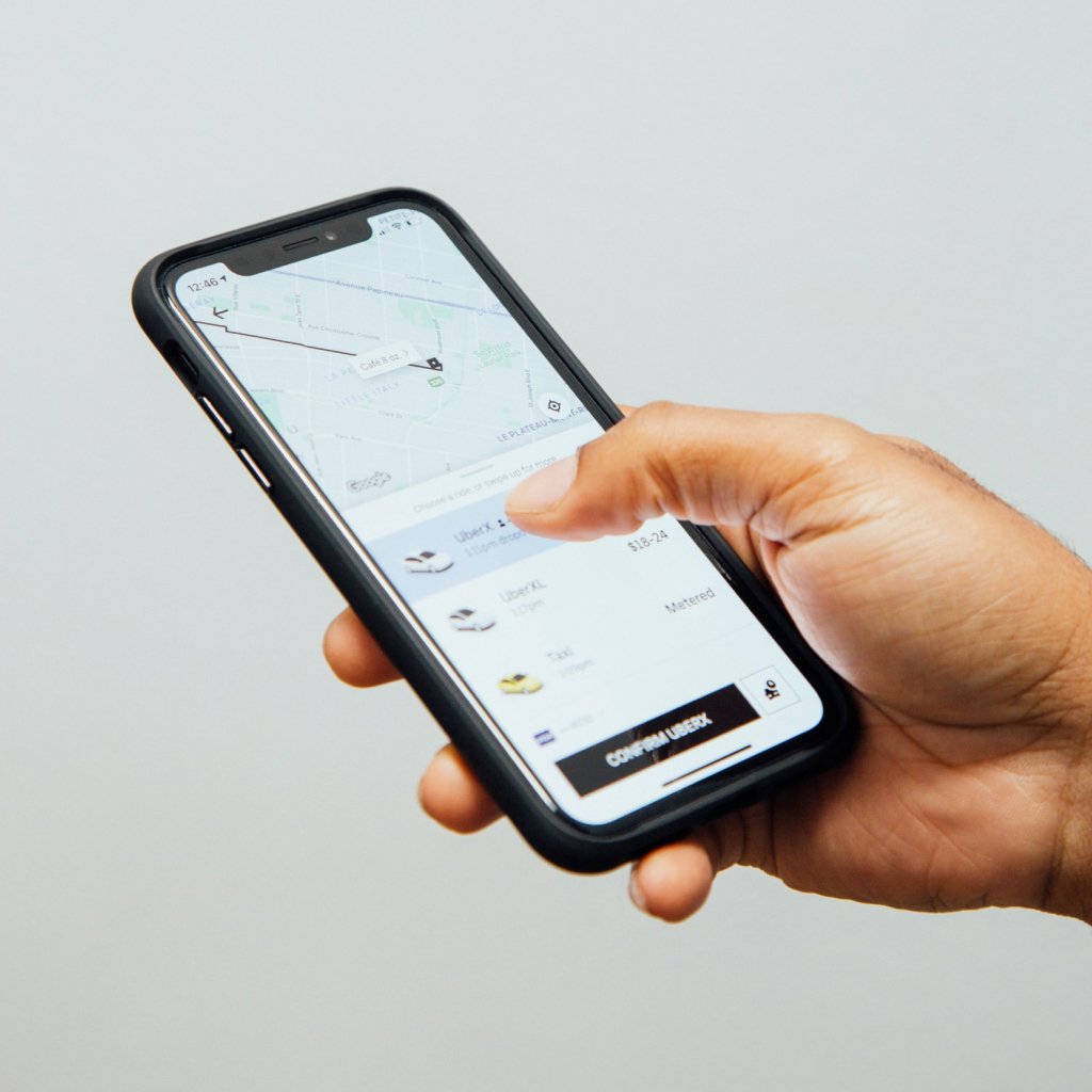 Appareils électroniques et logiciels